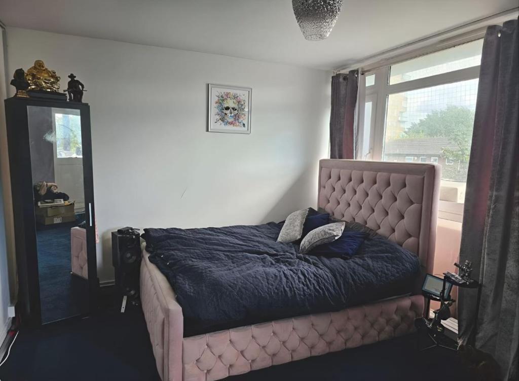 Double Private Room With Shared Bathroom Facilities London Eksteriør bilde